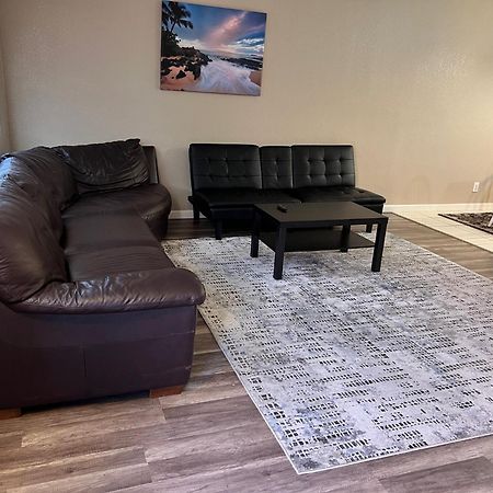 Quiet 1Bed,1Bath Condo With Free Parking Fresno Buitenkant foto
